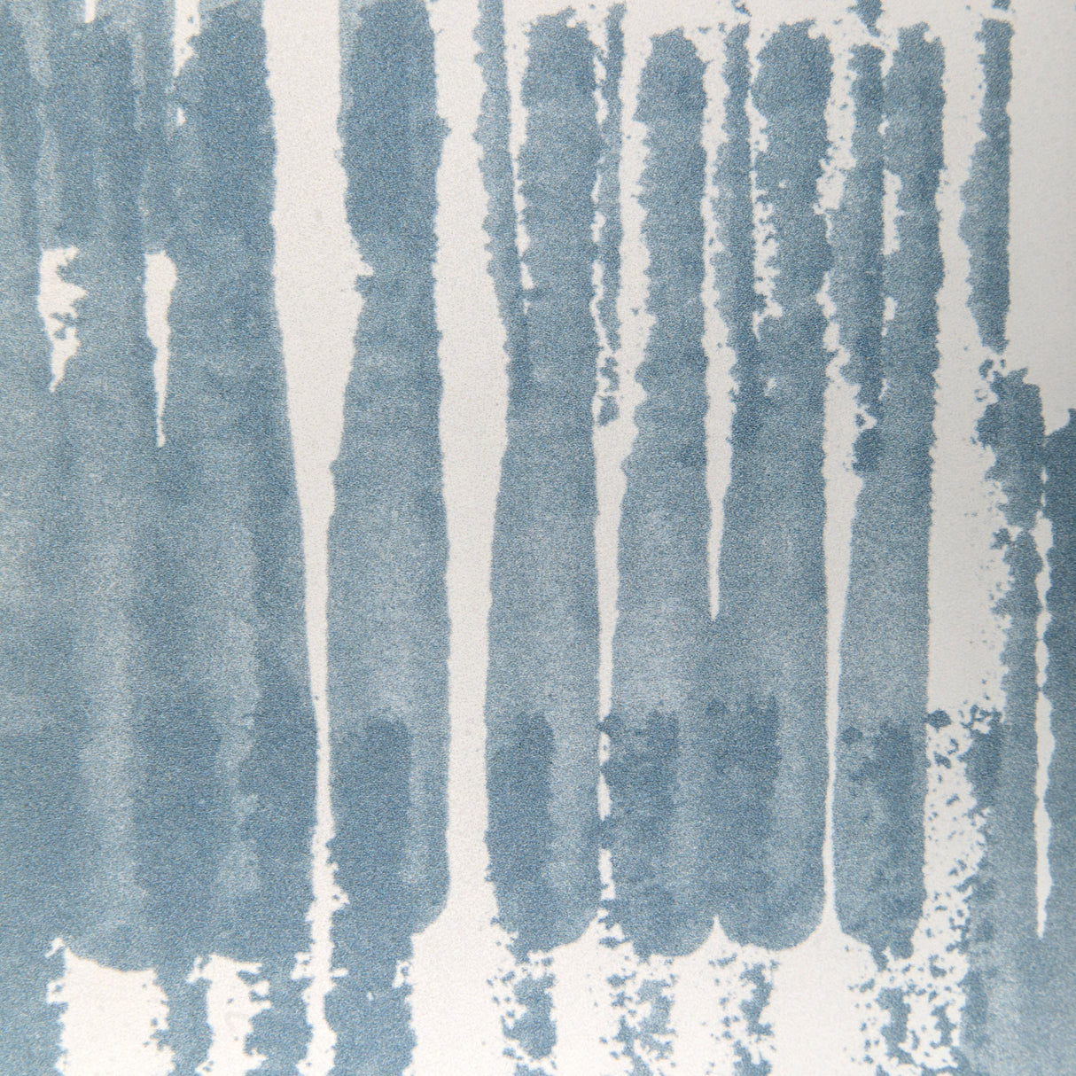 Kravet MARKED WP SKY Wallpaper
