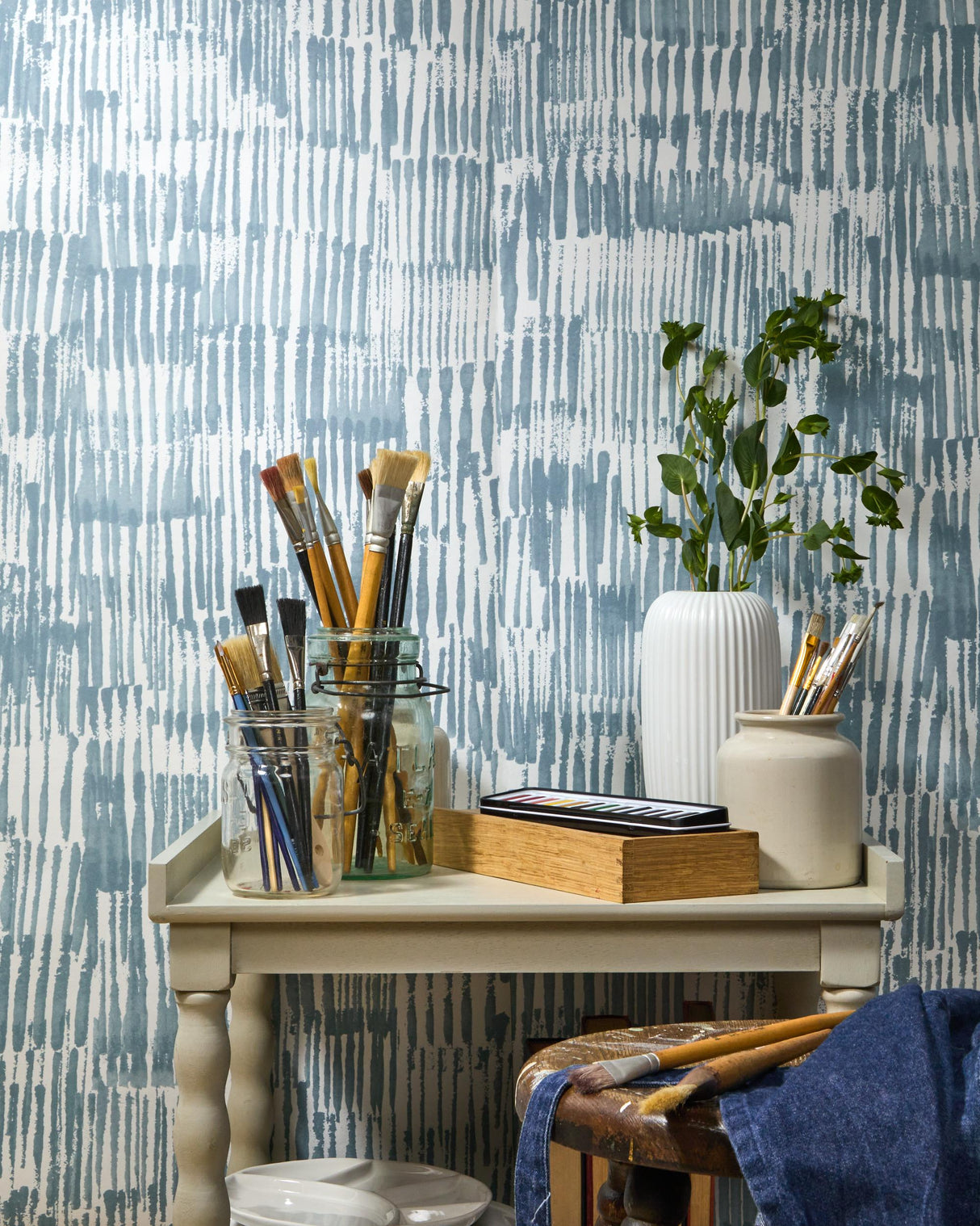 Kravet MARKED WP SKY Wallpaper