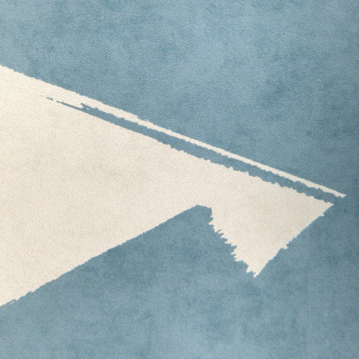 Kravet BOLD LINES WP SKY Wallpaper