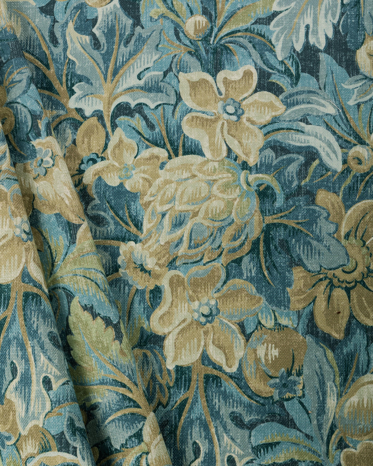 Lee Jofa HARPER PRINT INDIGO Fabric