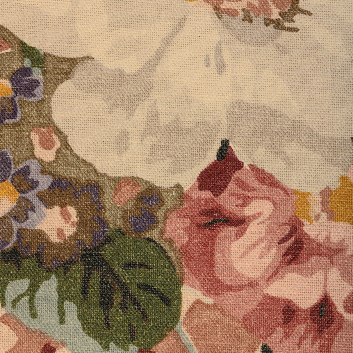 Lee Jofa HATHAWAY PRINT ANTIQUE Fabric