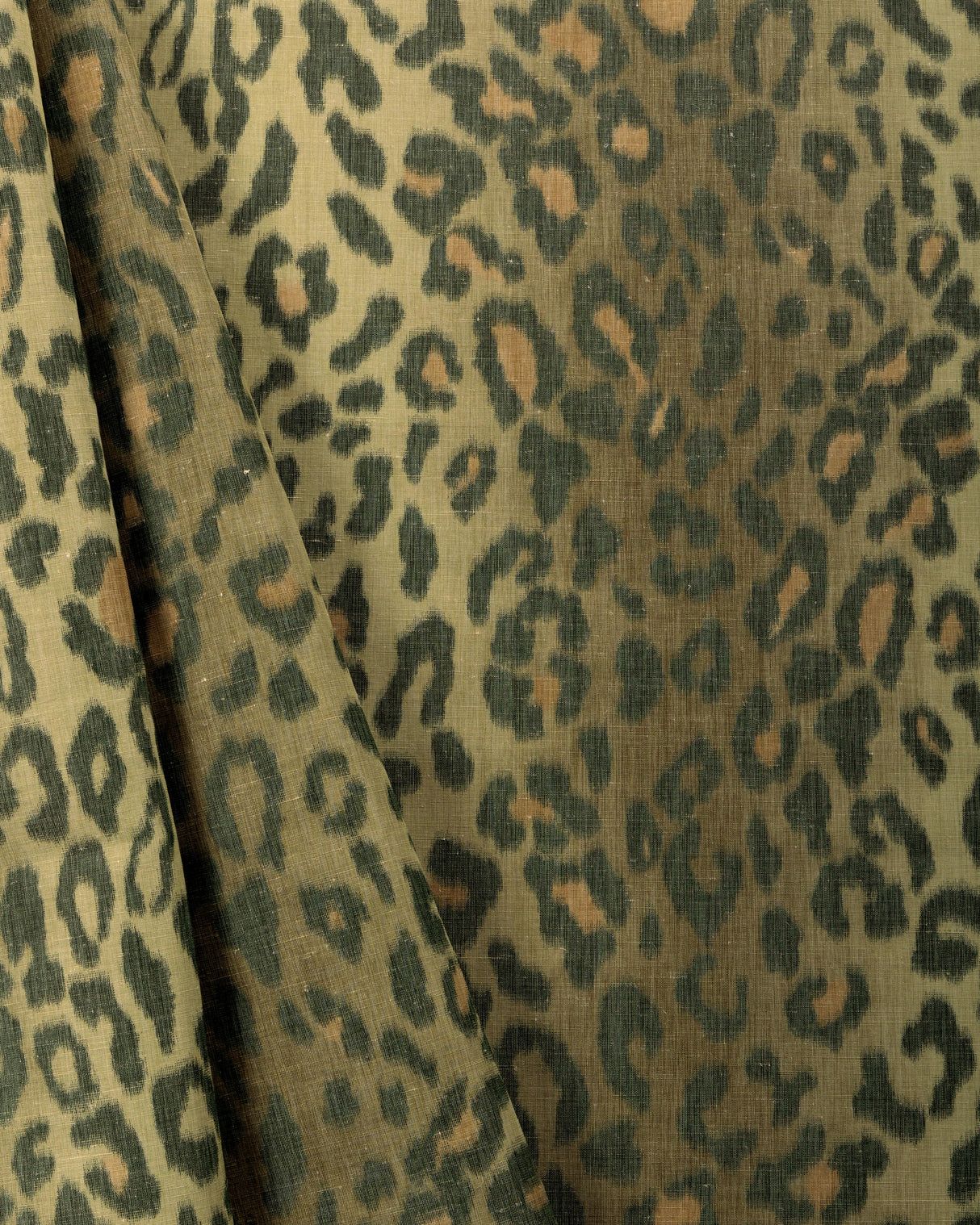 Lee Jofa SAFARI WARP PRINT JUNGLE Fabric