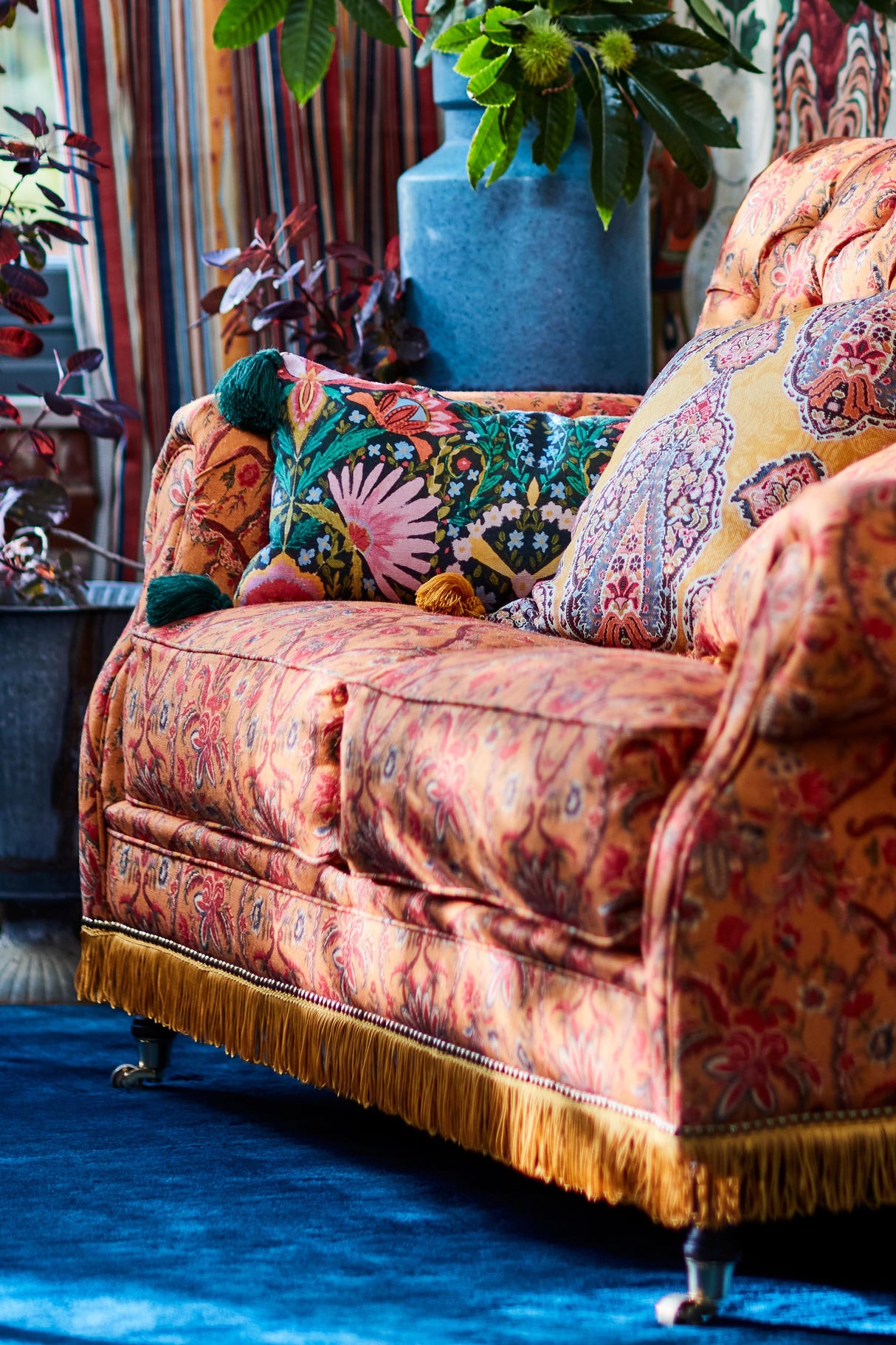 MindTheGap SUSIE Q Black, Green, Pink, Yellow Pillow