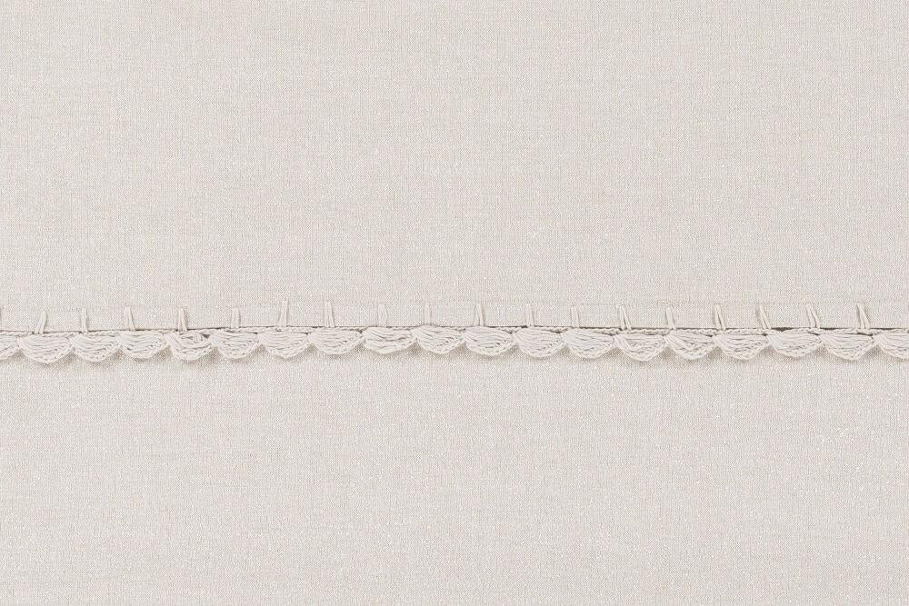 Surya Audrey AUD-4000 8"L x 8"W Bedding