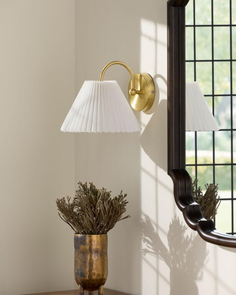 Livabliss Bellette BLTE-002 10"L x 10"W x 11"H Wall Lighting
