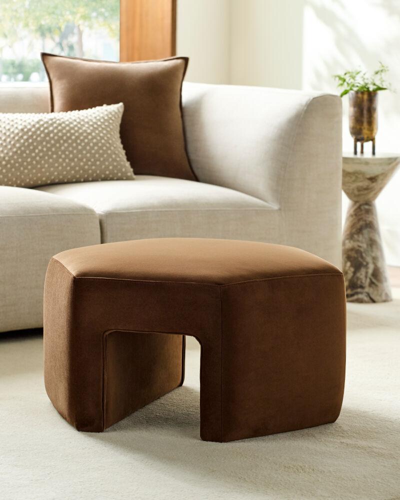 Surya Ellisa ELSA-002 16"H x 30"W x 27"D Bench/Ottoman/Stool