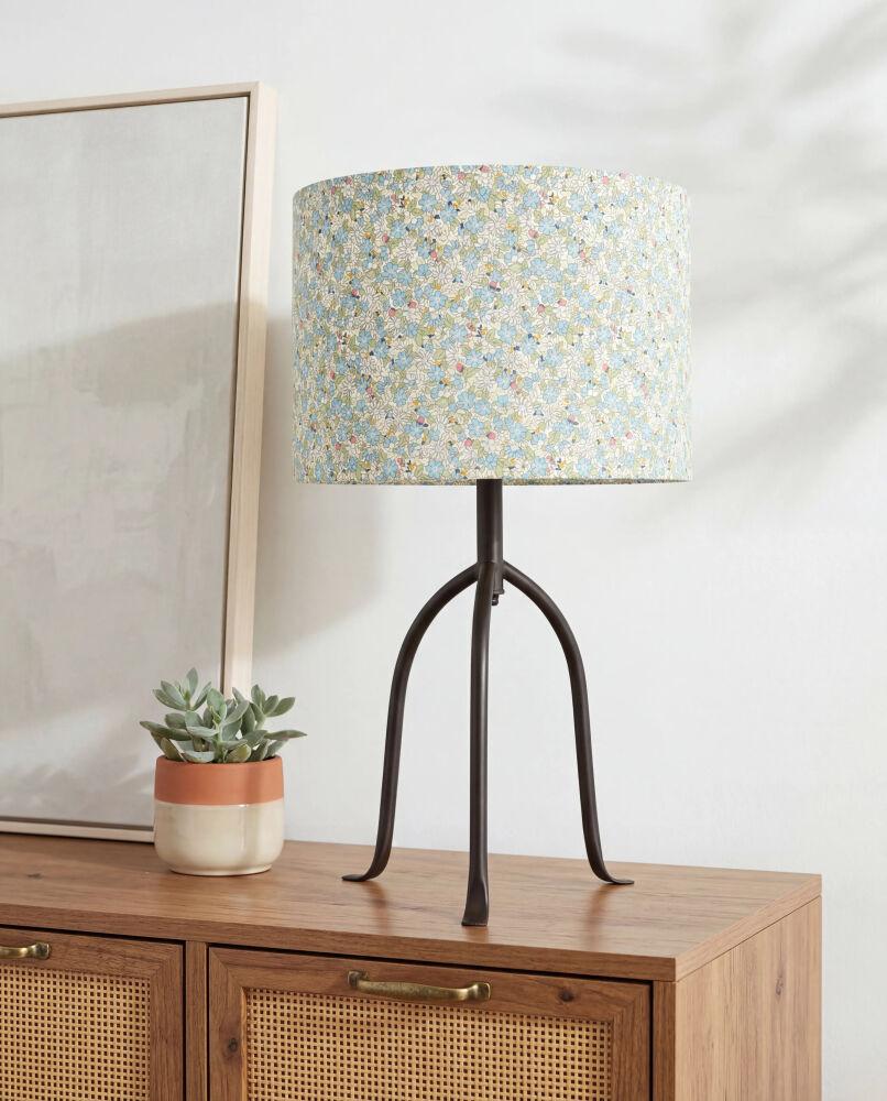 Livabliss Floriva FLVR-008 25"H x 15"W x 15"D Table Lighting