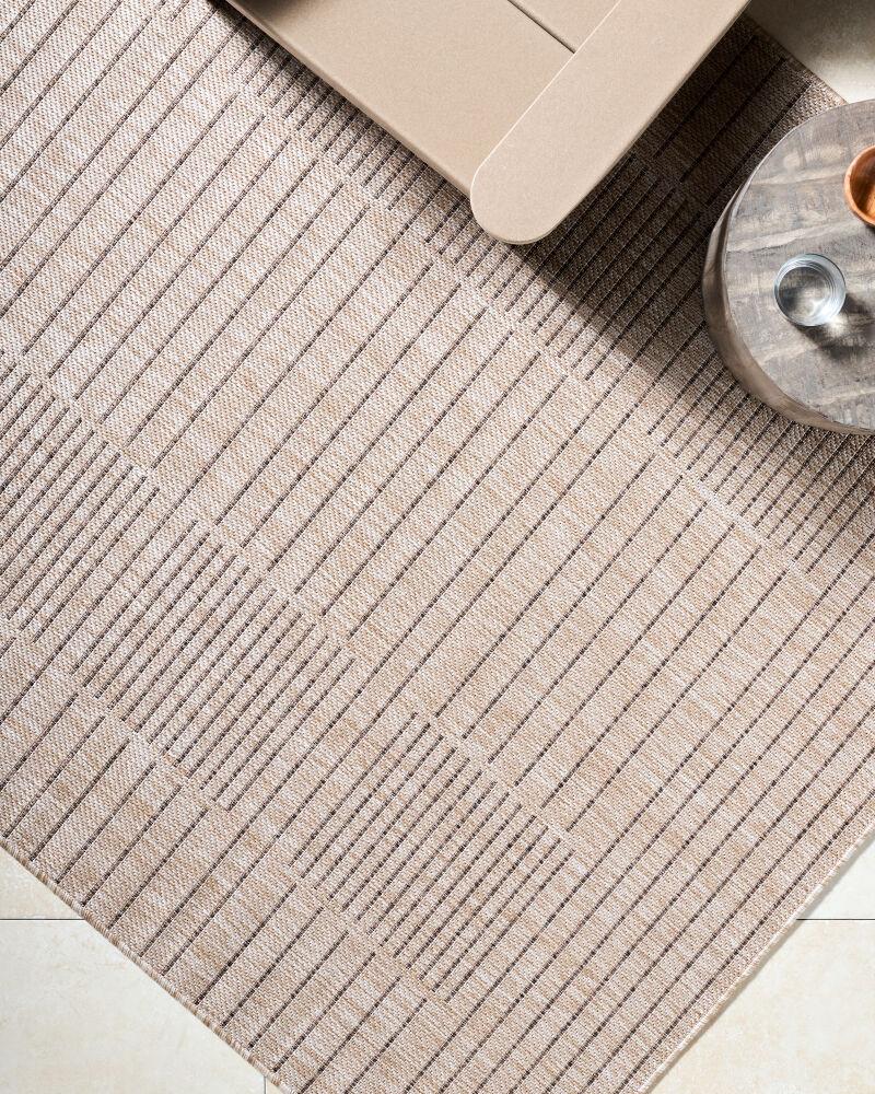 Livabliss Rye GARY-2300 5'3" x 7' Machine Woven Rug
