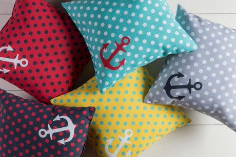 Surya Rain RG-124 Aqua;Off-White;Red 18"L x 18"W Fabric