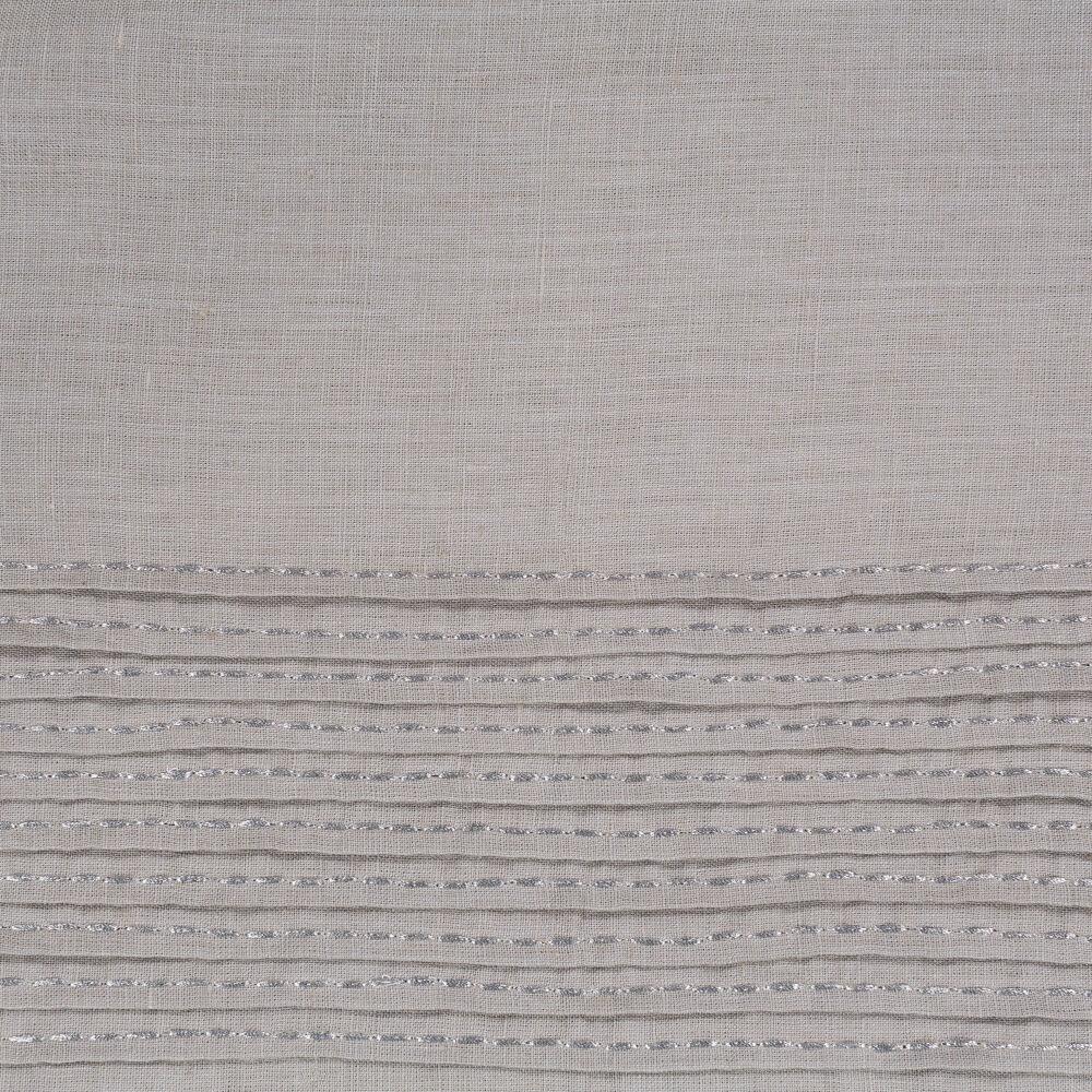 Surya Upton UPT-8002 88"W x 92"L; 26"W x 20"L Bedding