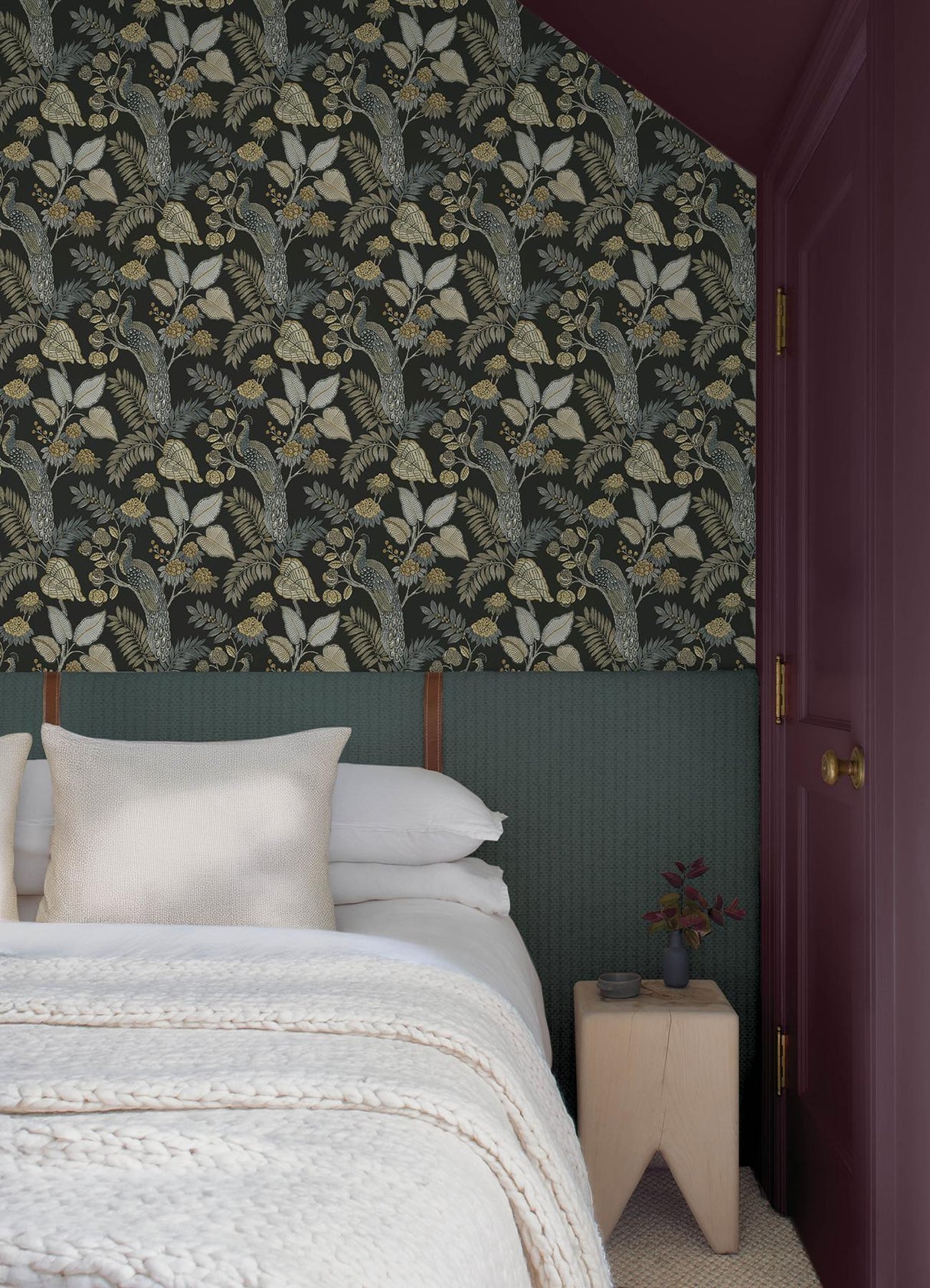 A-Street Prints Chris Loves Julia Geneva Black Wallpaper