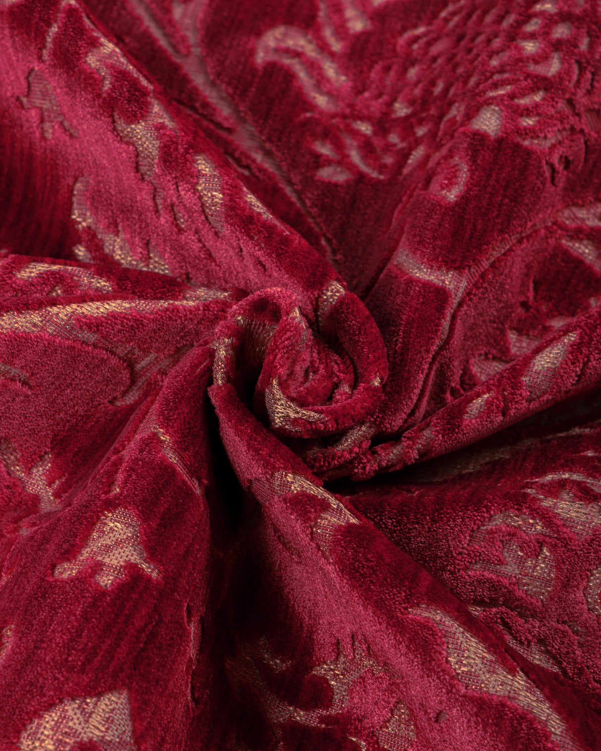 Lee Jofa COVENTRY VELVET RUBY Upholstery Fabric