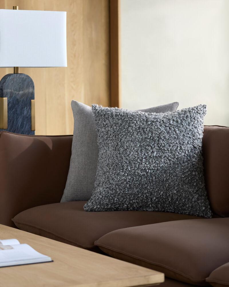 Livabliss Mohave MHV-001 18"L x 18"W Pillow