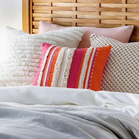 Livabliss Temara TMA-002 20"L x 20"W Pillow