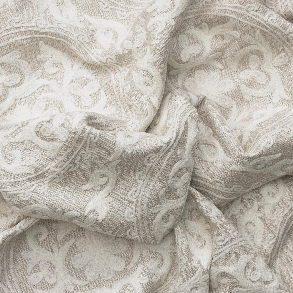 Andrew Martin YURT IVORY Fabric