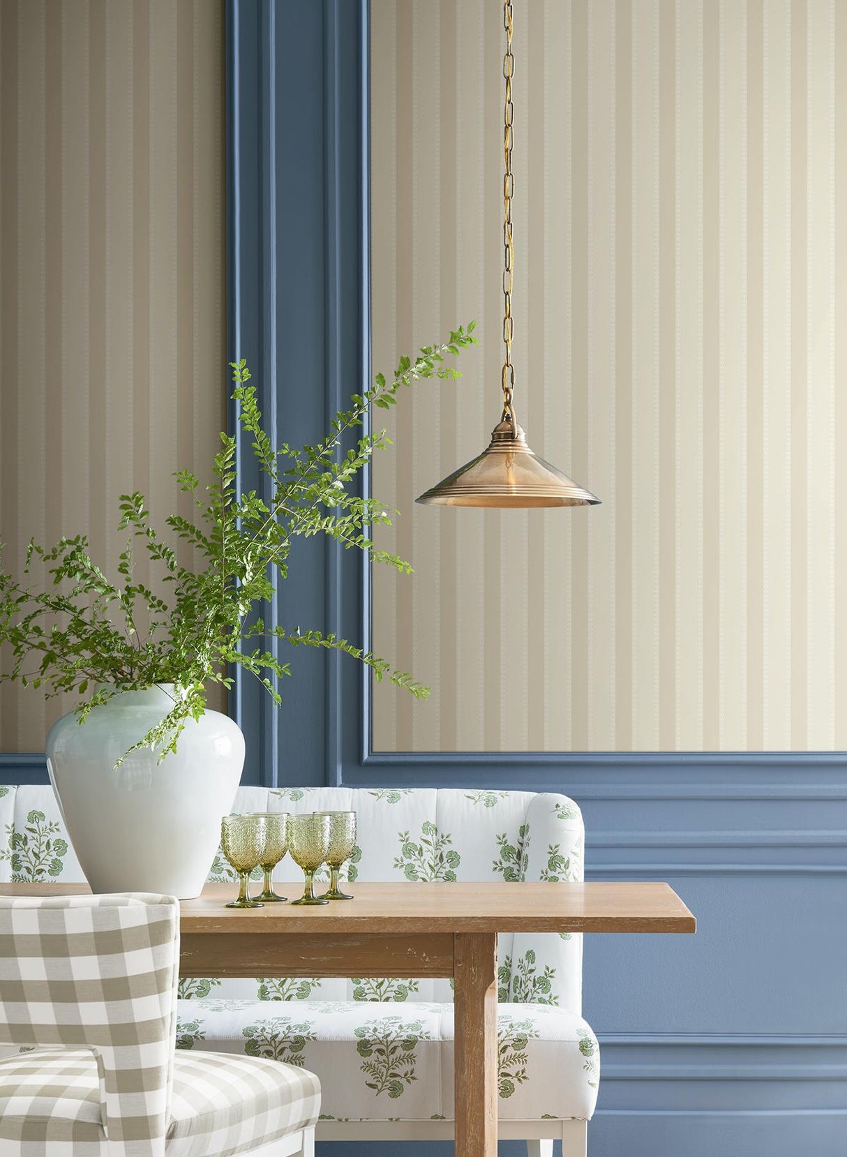 Antonina Vella Tilford Beige Wallpaper