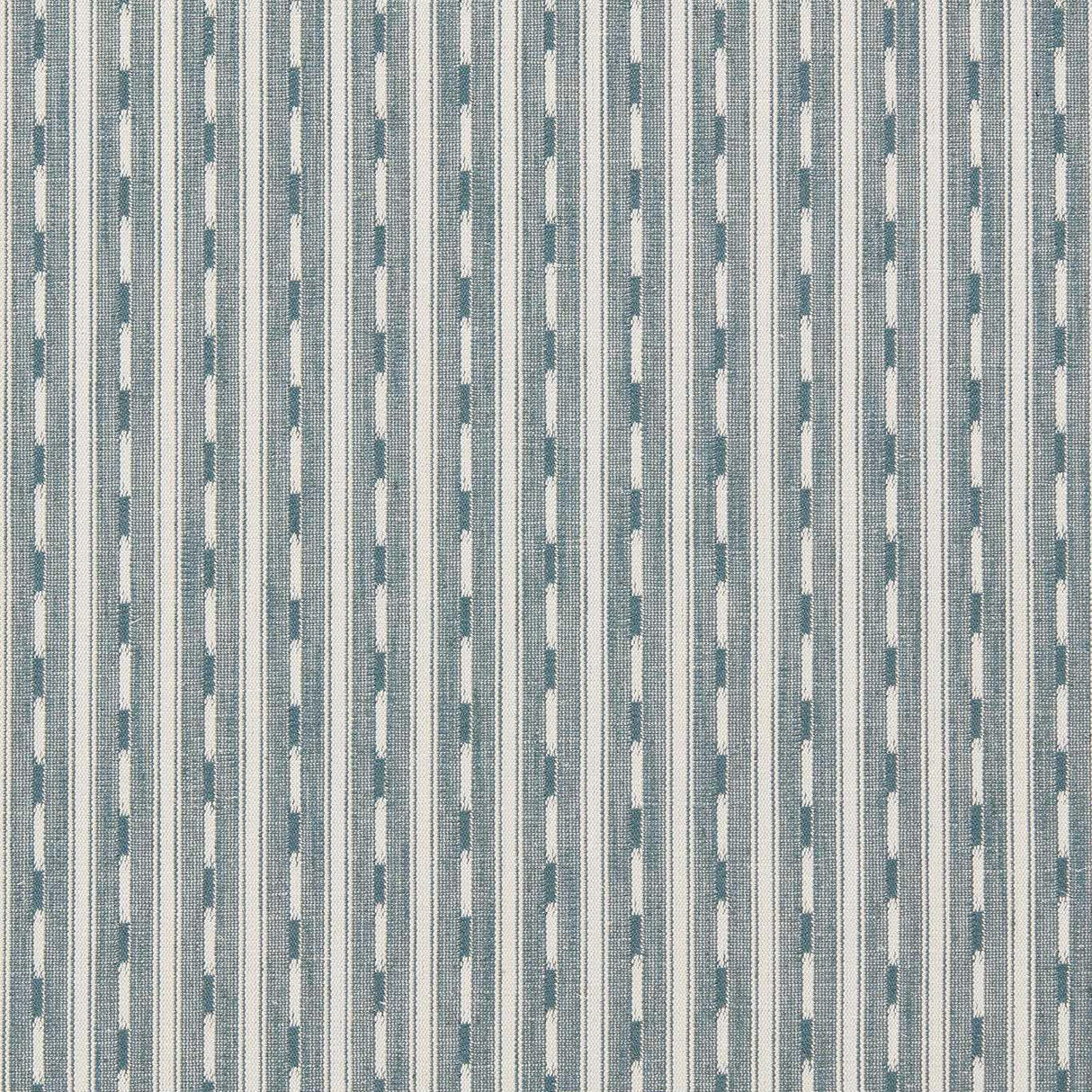 Sanderson Toba Udaipur blue Fabric