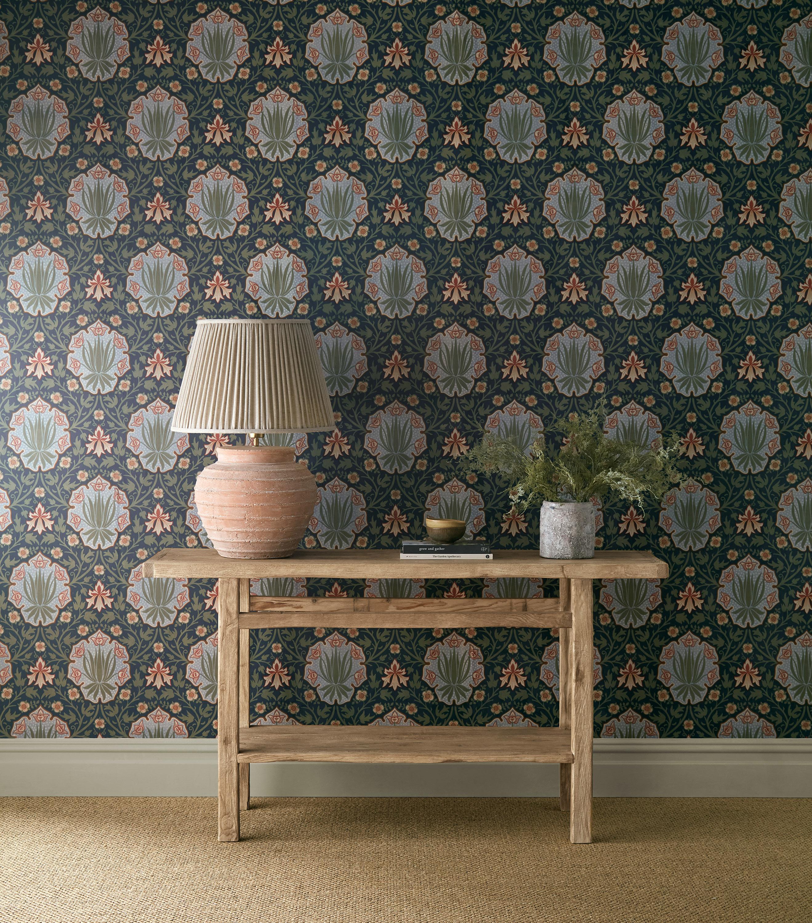 Morris & Co. Iris & Rose Wallpaper