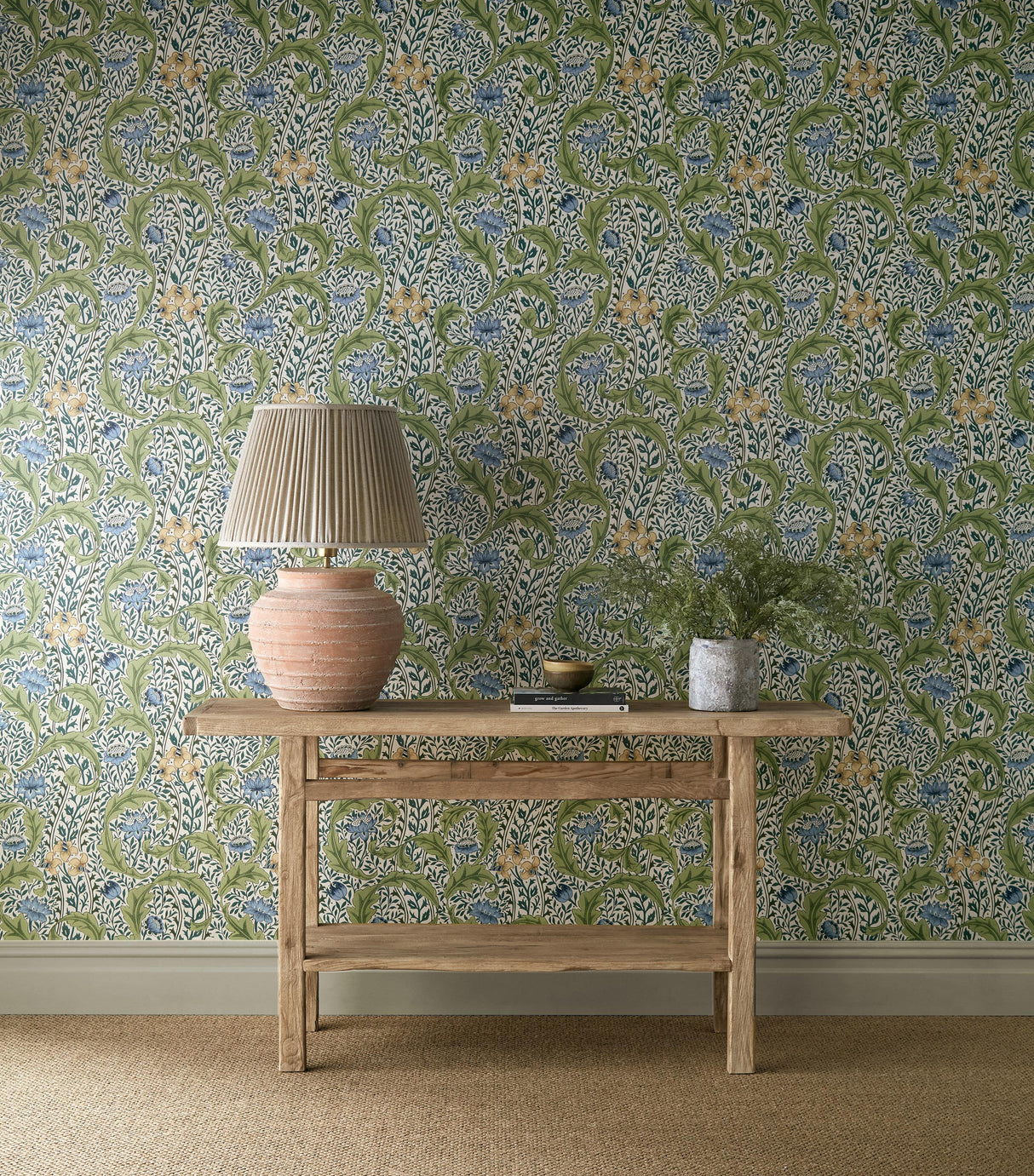 Morris & Co Wild Tulip & Vine Nettle/Woad Wallpaper
