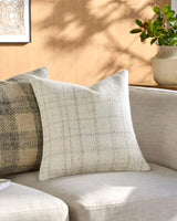 Livabliss Amaya BOAY-007 18"L x 18"W Pillow