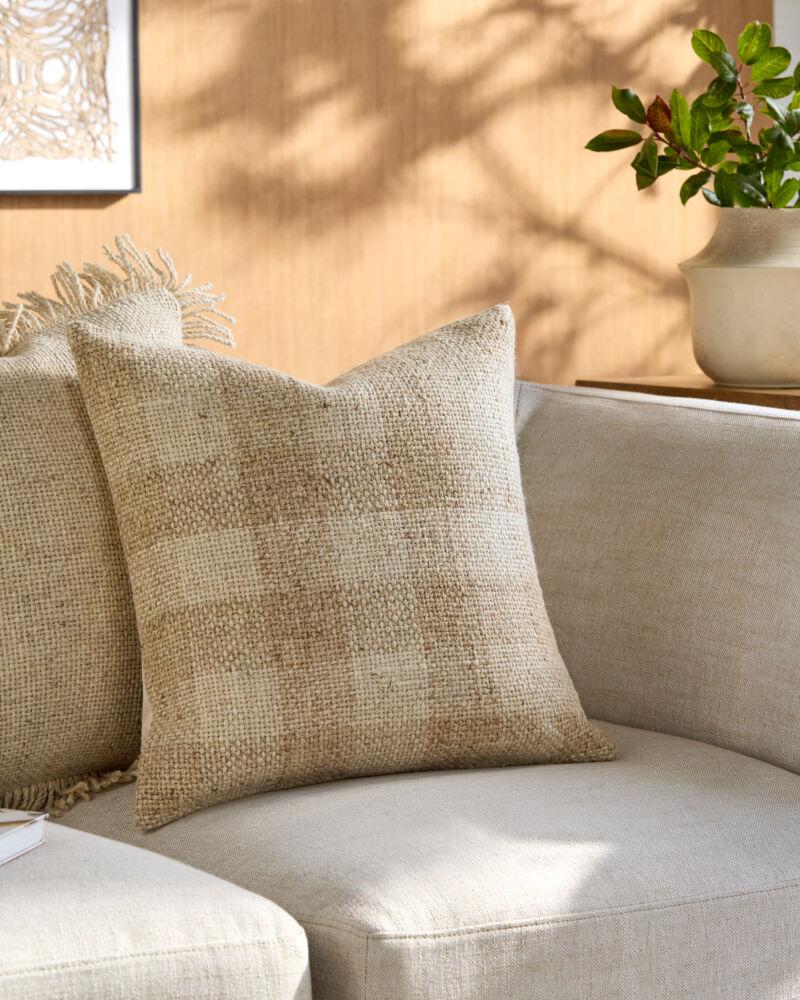Livabliss Ladera BOLR-003 22"L x 22"W Pillow