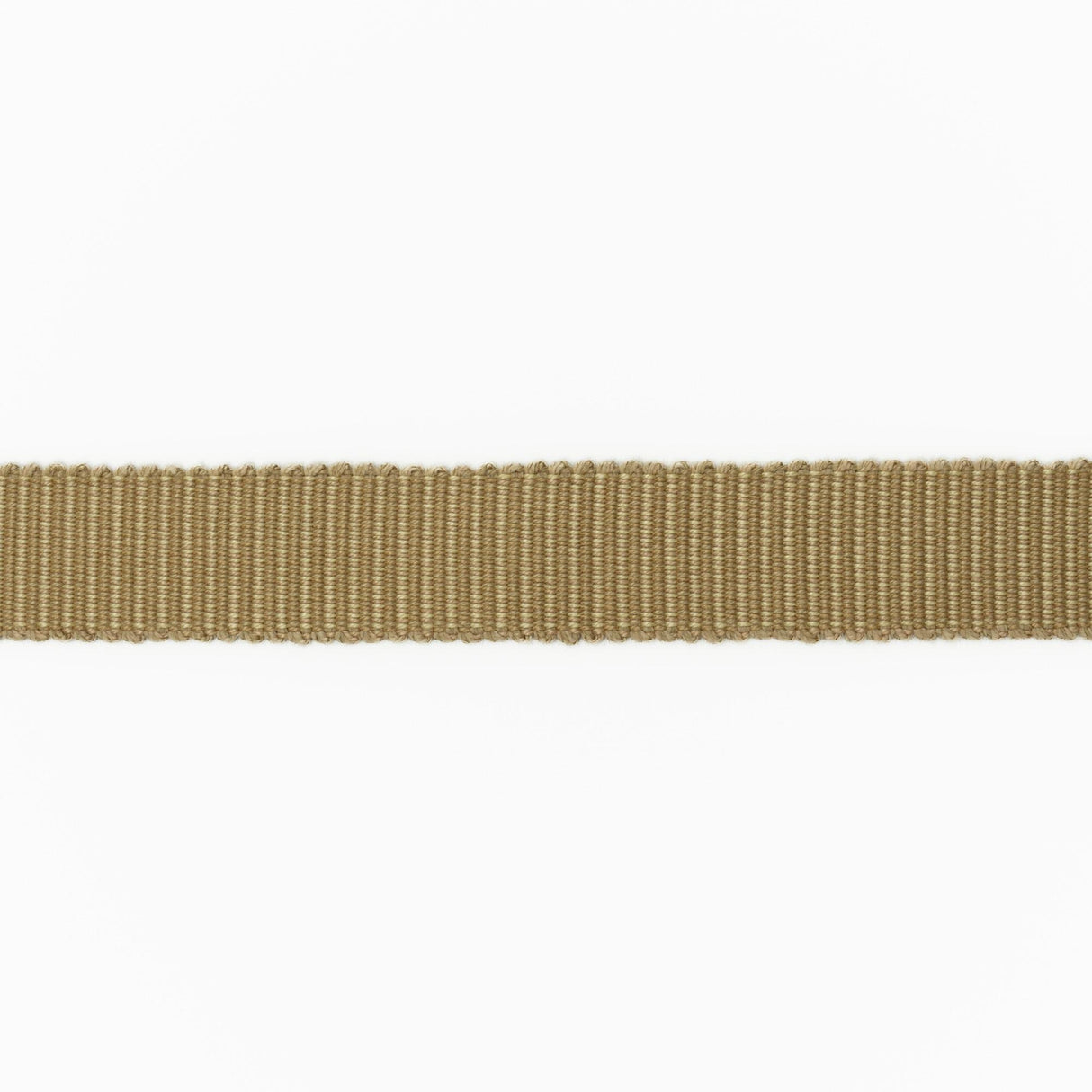 G P & J Baker PERANDOR PLAIN BRAID GOLD Trim
