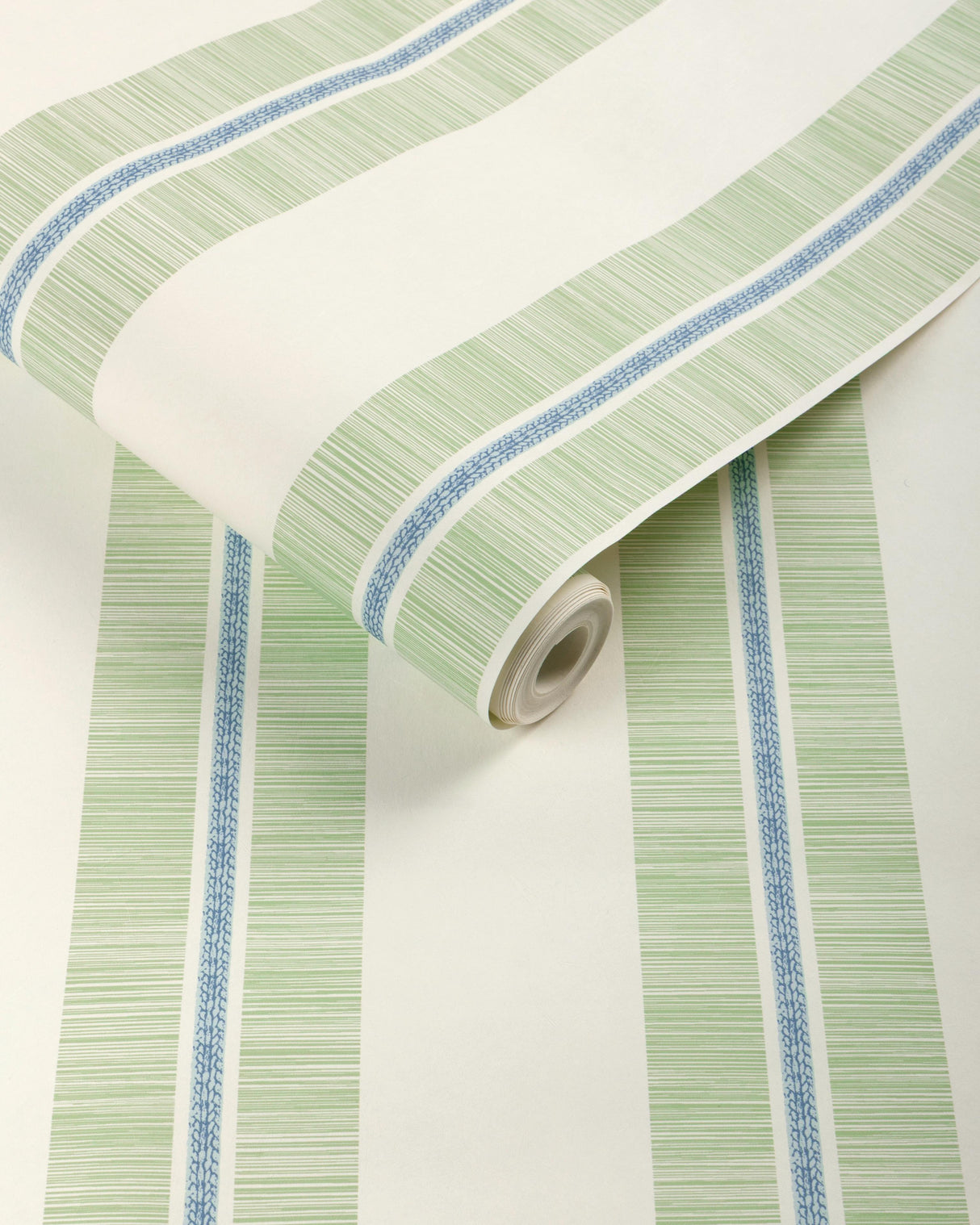 Kravet DESIGN W4377 315 Wallpaper