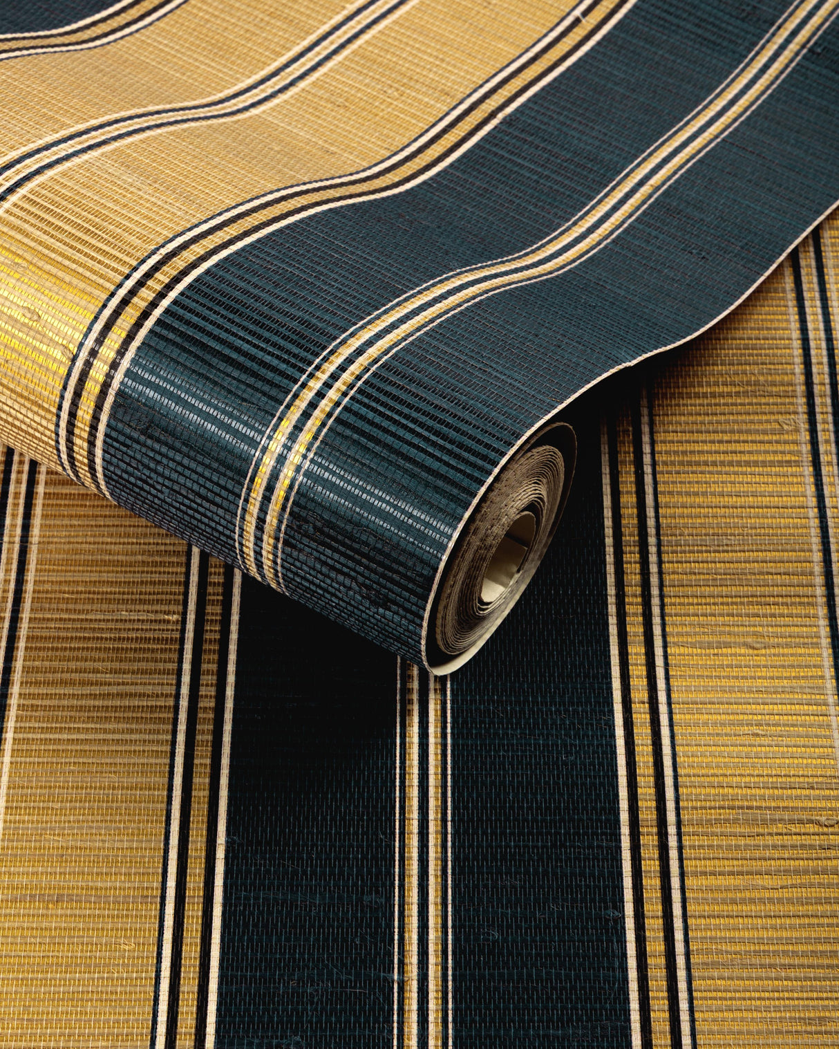 Kravet DESIGN W4381 450 Wallpaper