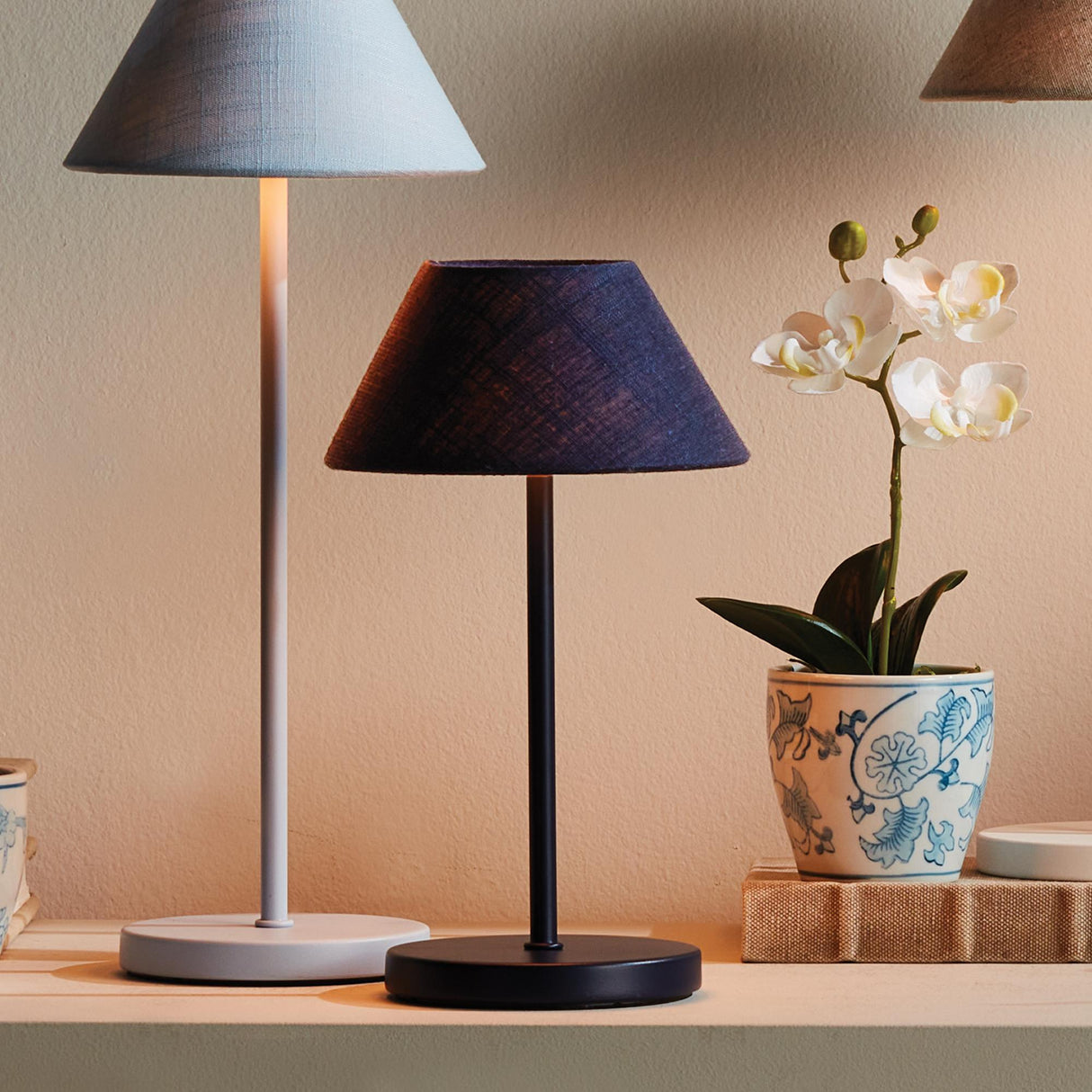Napa Navy ALLUNA CORDLESS LED LAMP 10"