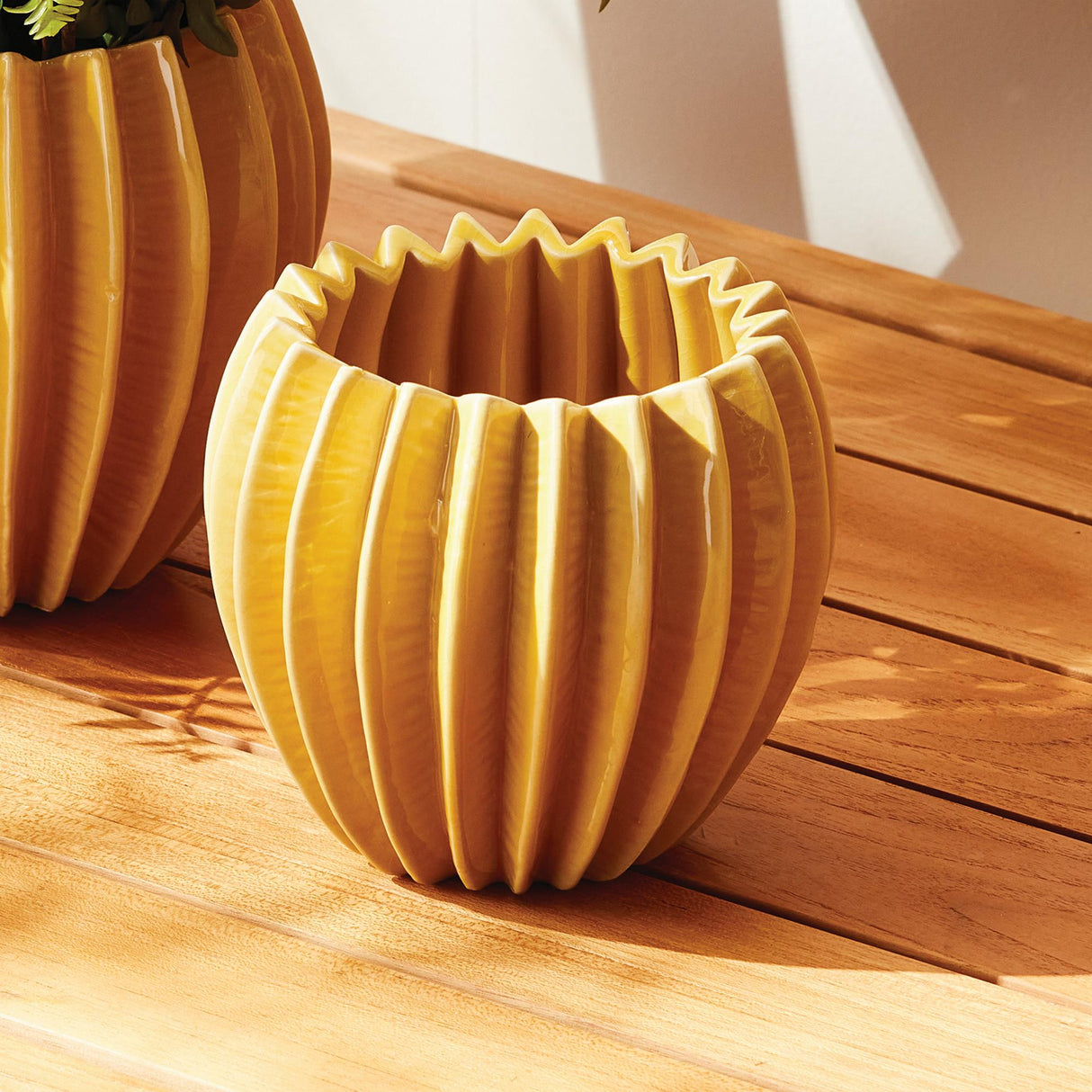 Napa Yellow NIKKO POT SMALL