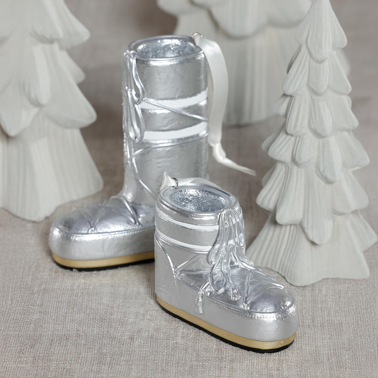 Zodax Silver Aprs Ski Boot Holiday Ornaments, 6 Hanging Pieces (3 Sets of 2 Assorted Sizes)