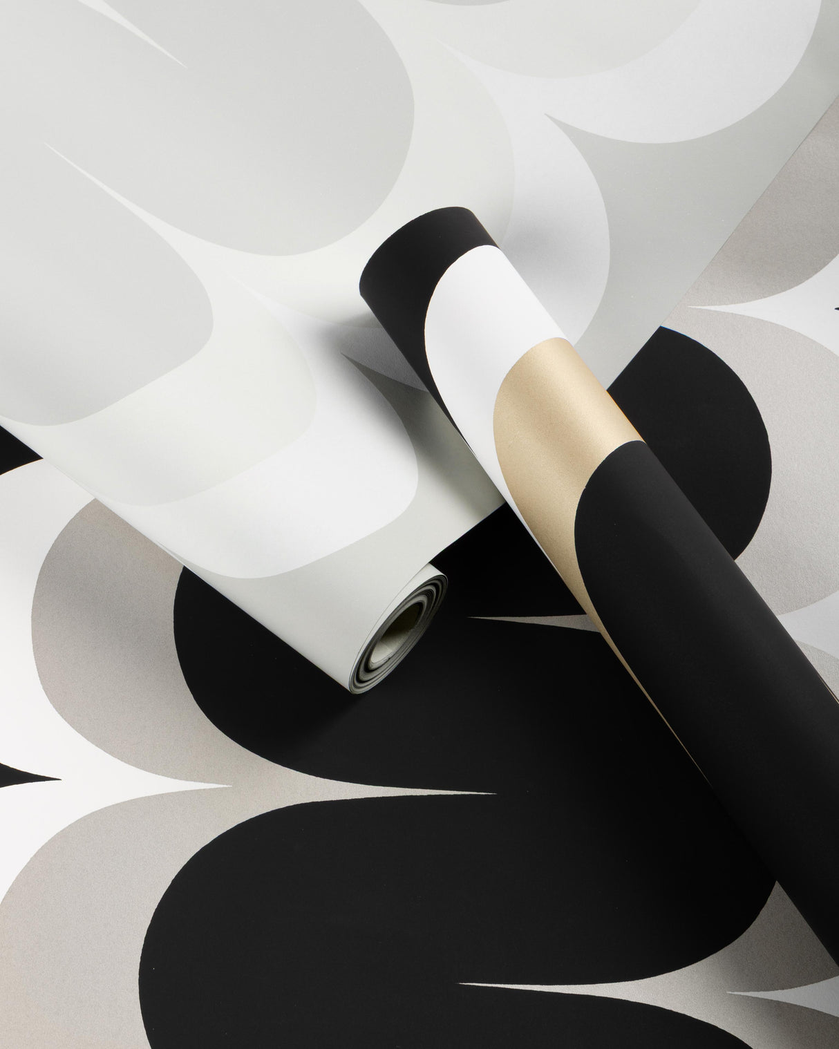 Kravet DESIGN W4370 811 Wallpaper