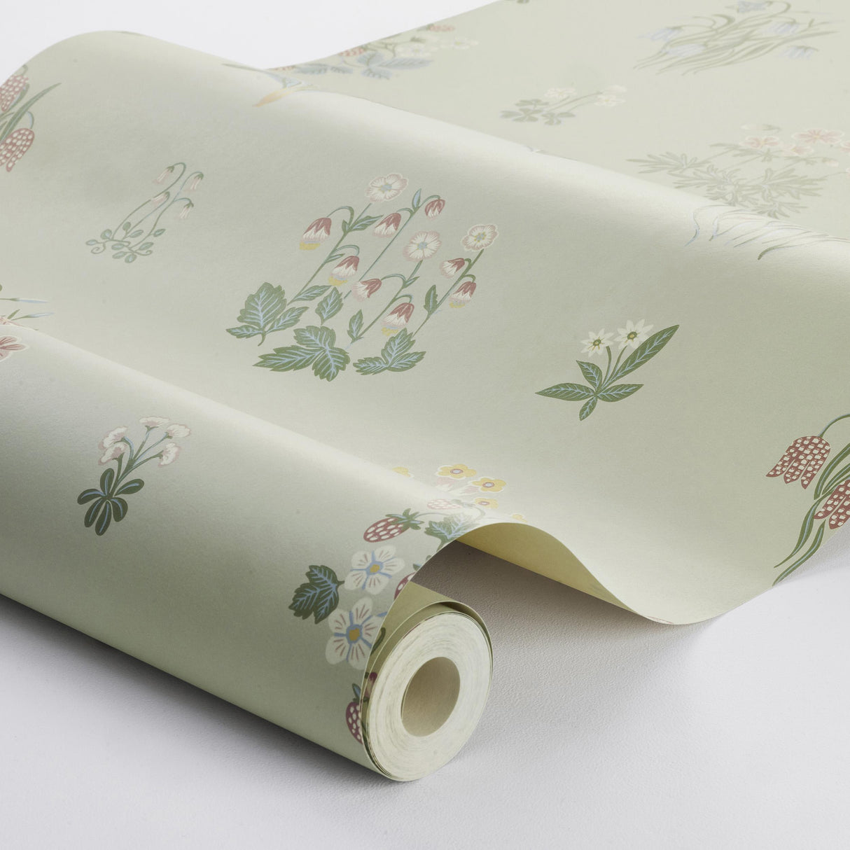 Schumacher Ängsflora Sage Wallpaper