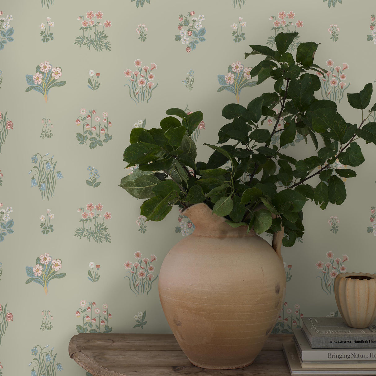 Schumacher Ängsflora Sage Wallpaper