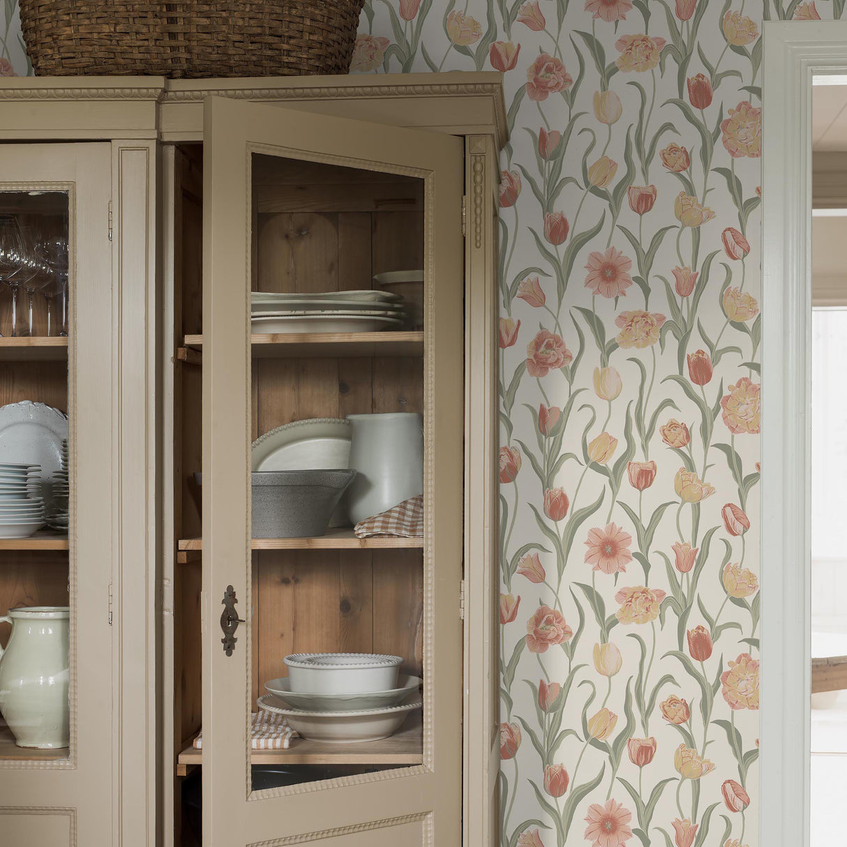 Schumacher La Belle Epoque Rose Wallpaper