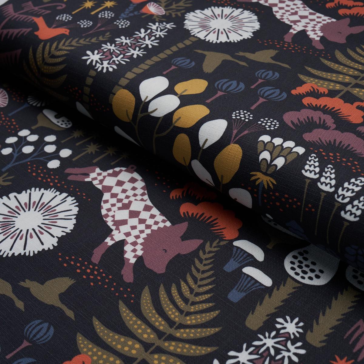 Borastapeter Hoppmosse Midnight Fabric