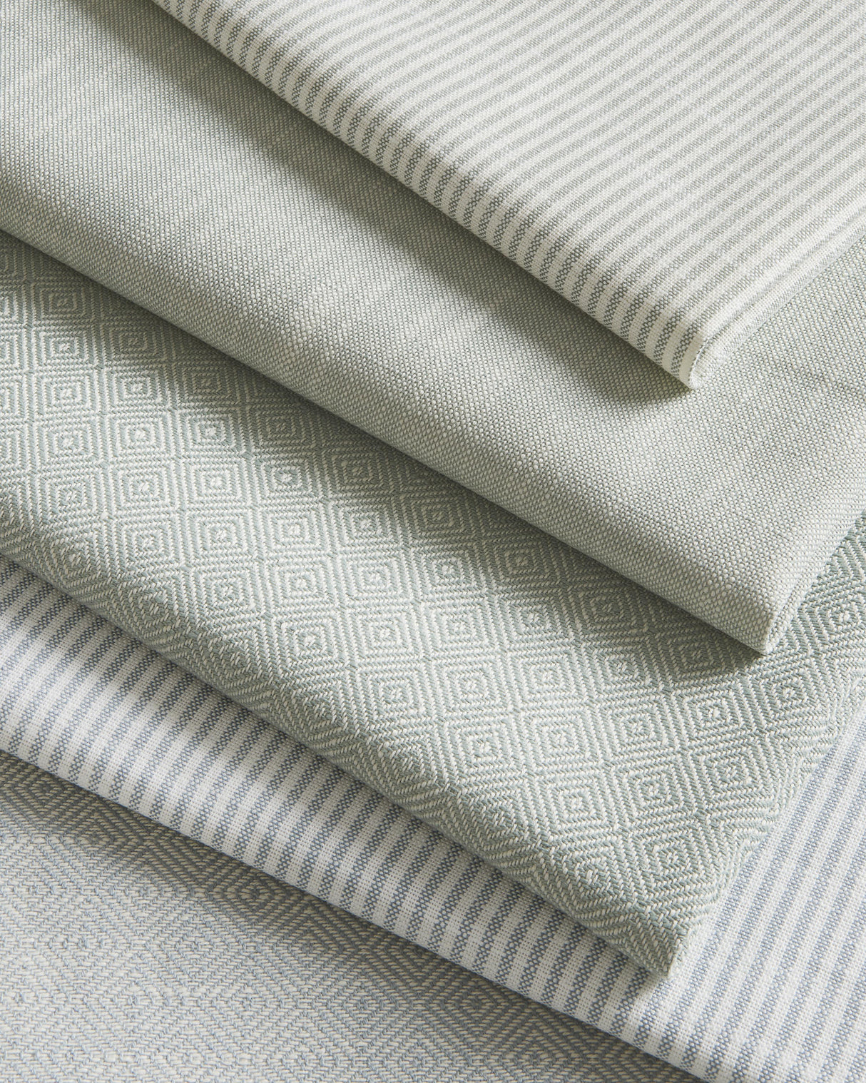 Kravet SMART 35517 1535 Upholstery Fabric
