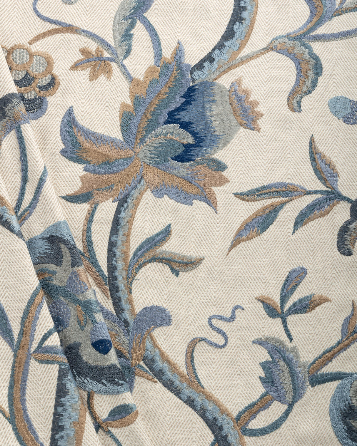Lee Jofa DORTON EMBROIDERY INDIGO Fabric