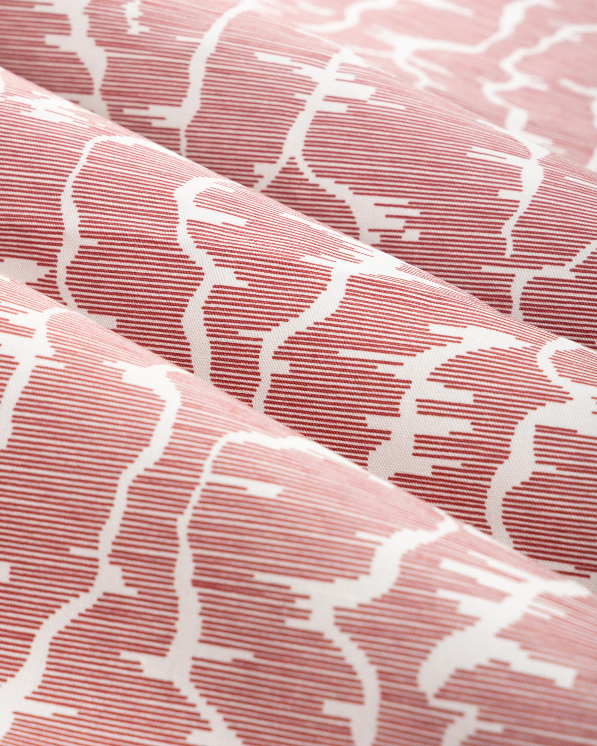 Brunschwig & Fils LEVES ROUGE Fabric