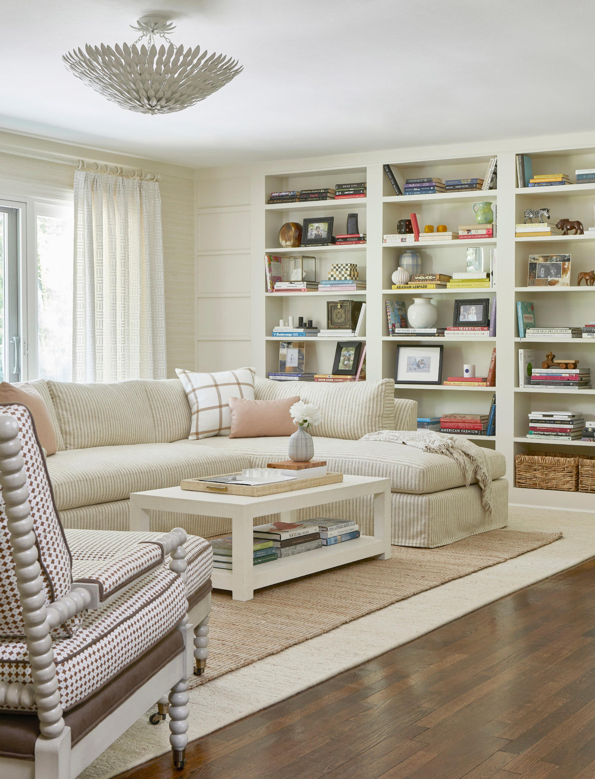 Crystorama Broche 24.5'' Matte White Chandelier