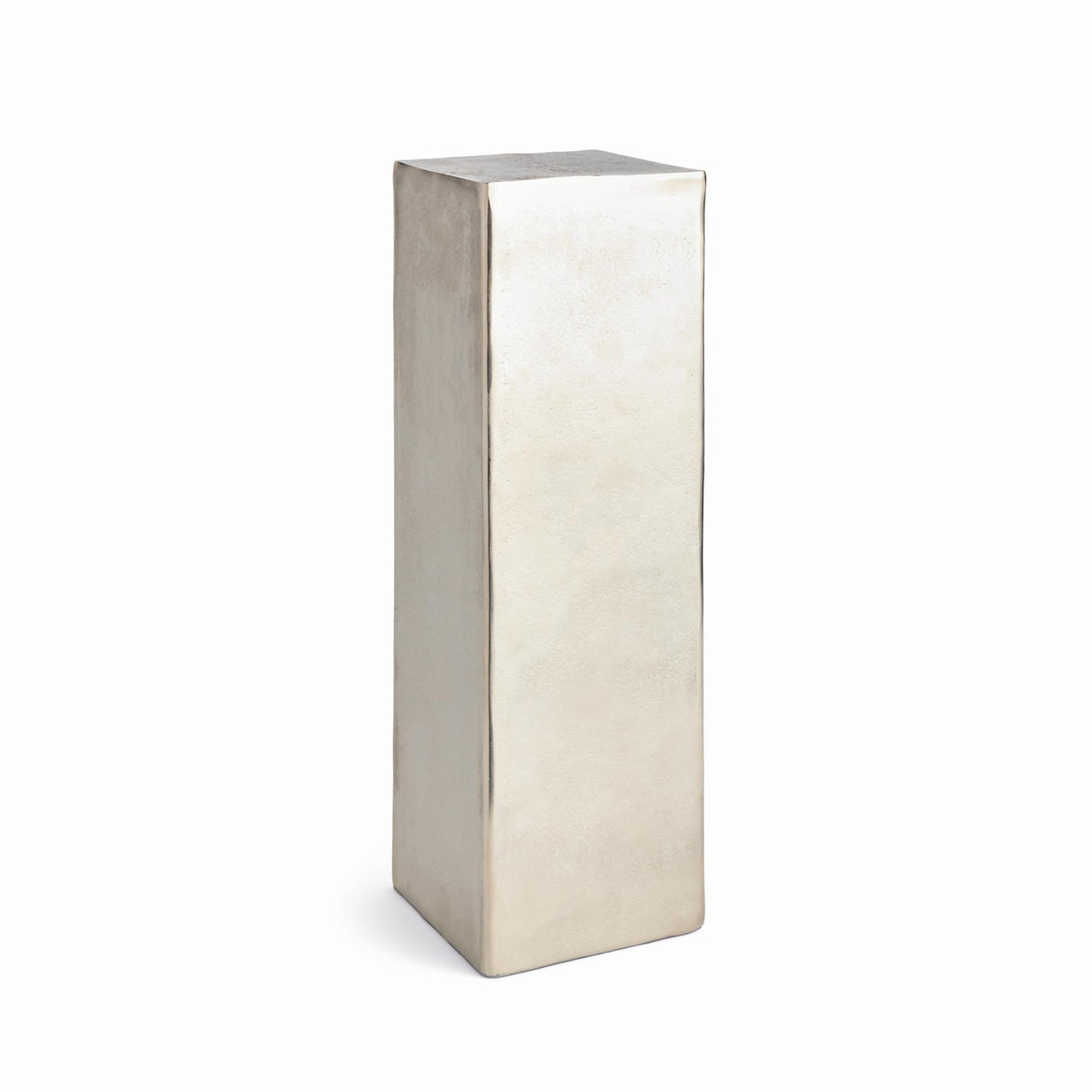 Napa Silver VICTOR PEDESTAL SHORT
