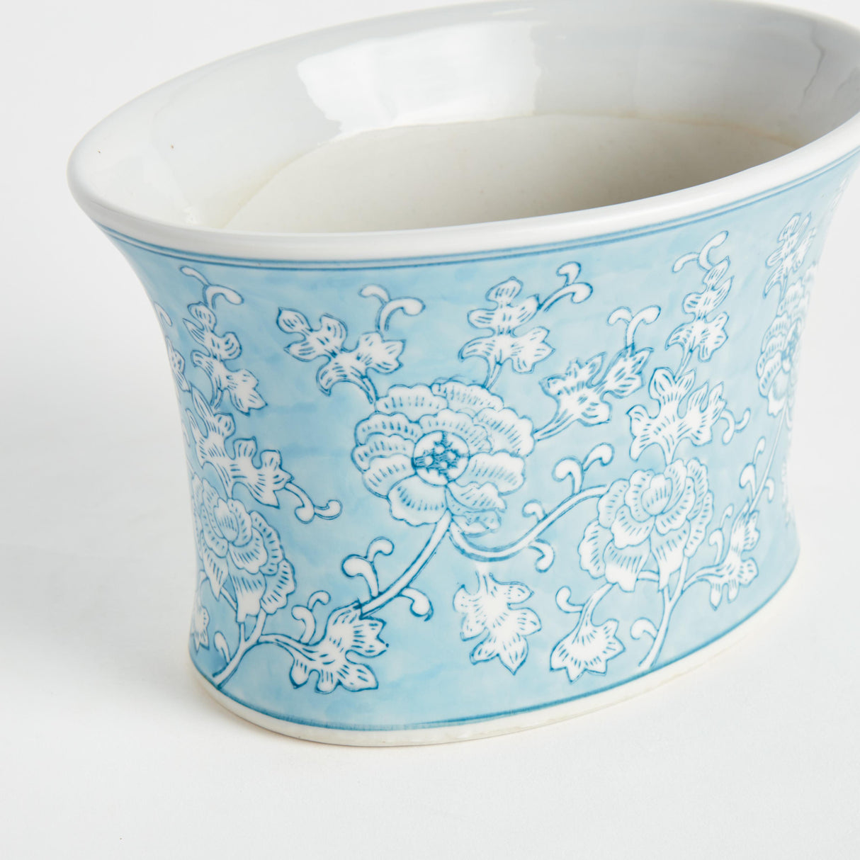 Napa Light Blue/White MONARCH LOTUS CACHEPOT SMALL