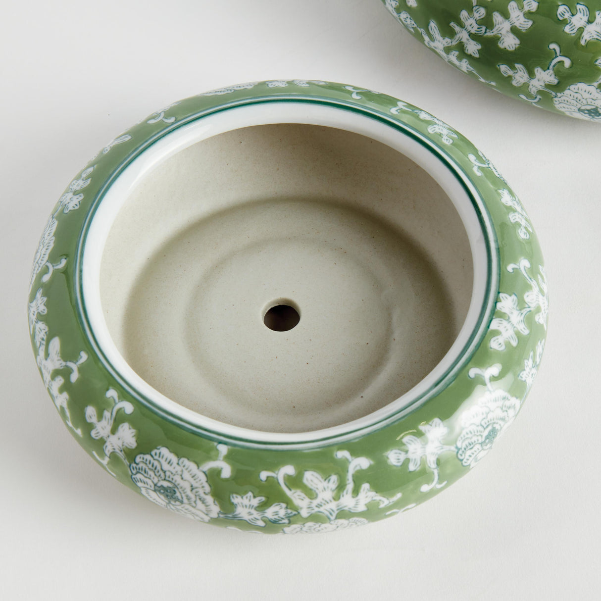 Napa Green/White IMPERIAL LOTUS LOW POTS LARGE, SET OF 4