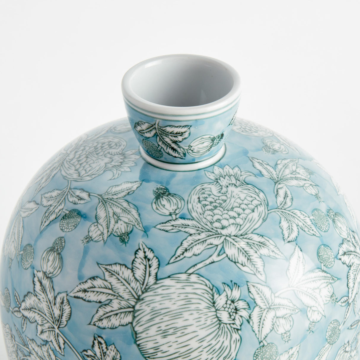 Napa Light Blue/White POMEGRANATE SKETCH VASE
