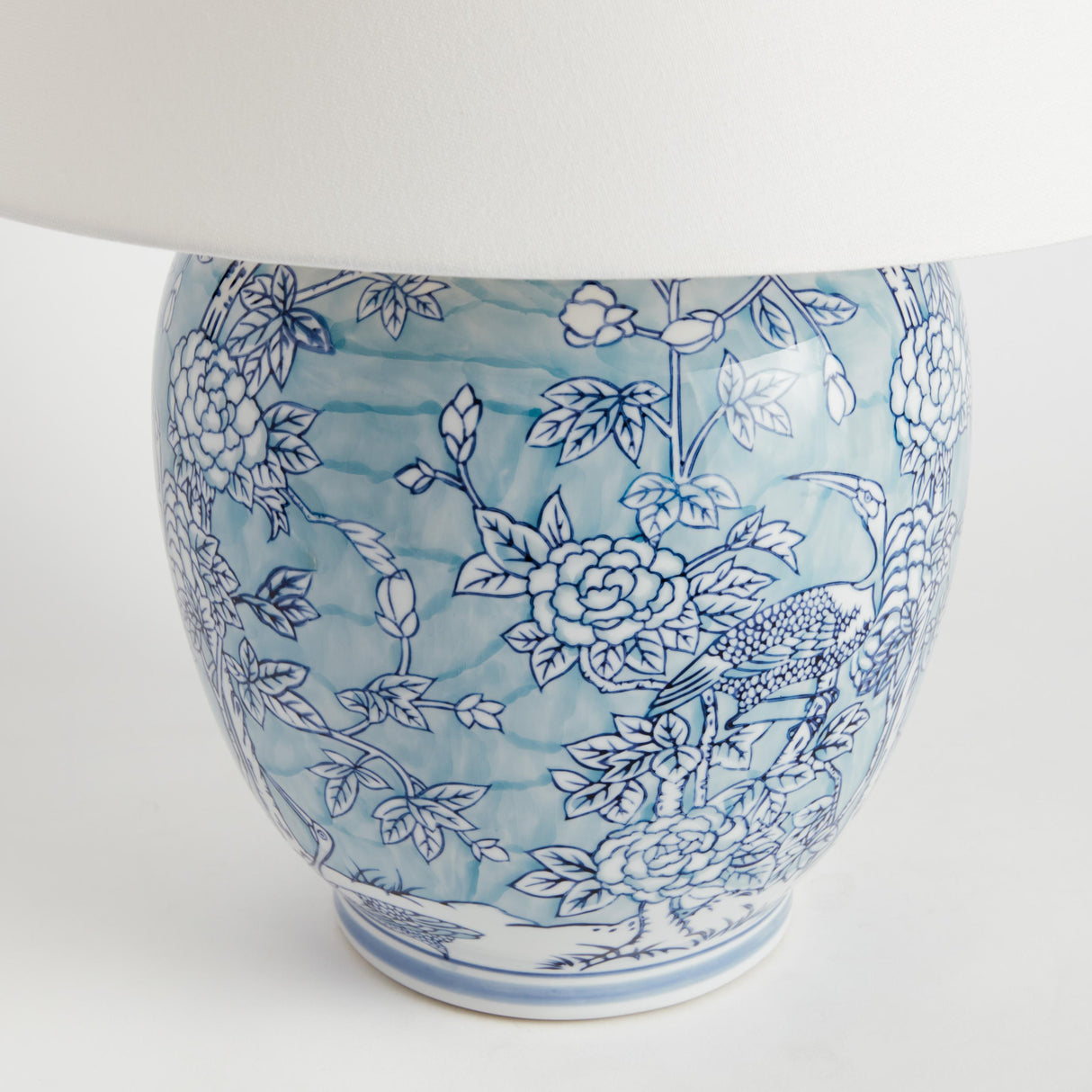 Napa Blue/White HANNI CHINOISERIE LAMP