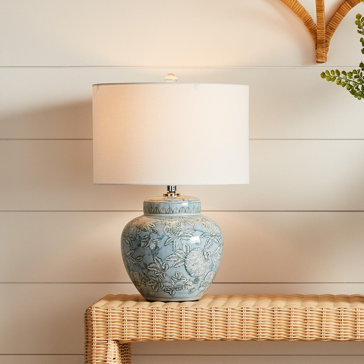 Napa Blue/White LILIAN CHINOISERIE MINI LAMP