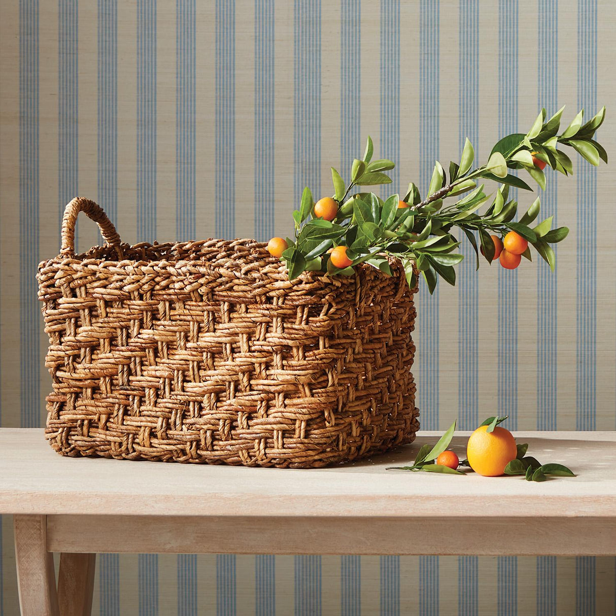 Napa Natural EVE BANANA LEAF BASKETS WITH HANDLES LARGE, SET OF 2