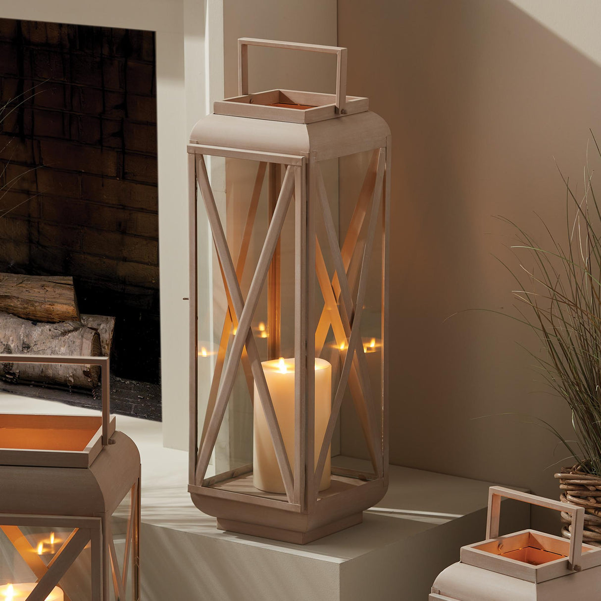 Napa Sandstone Finish PIETRA OUTDOOR LANTERN LARGE