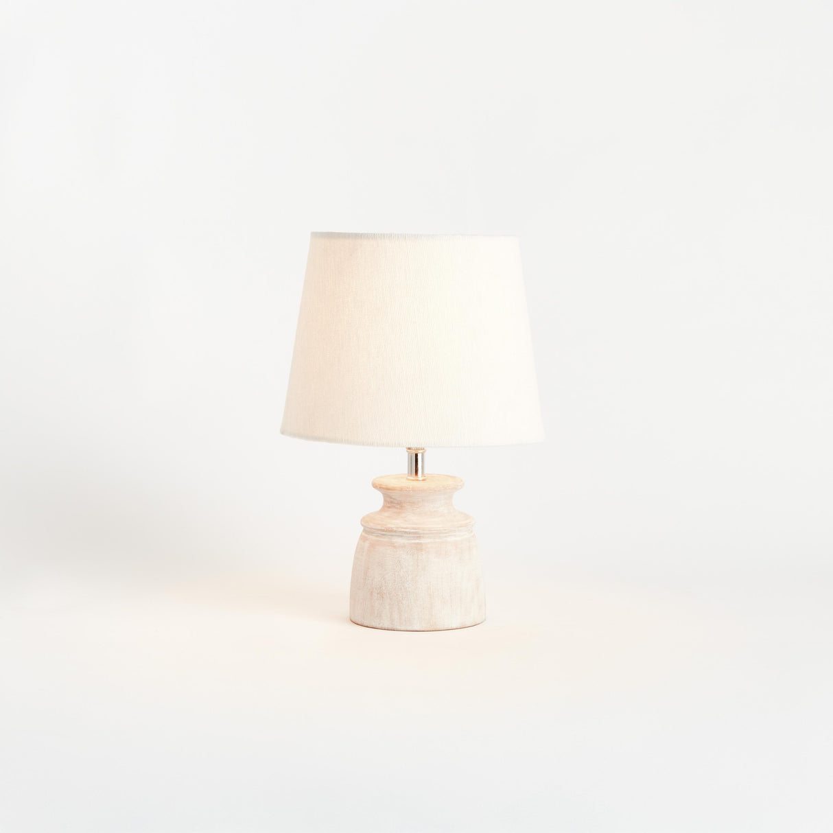 Napa Whitewash BENJI LAMP