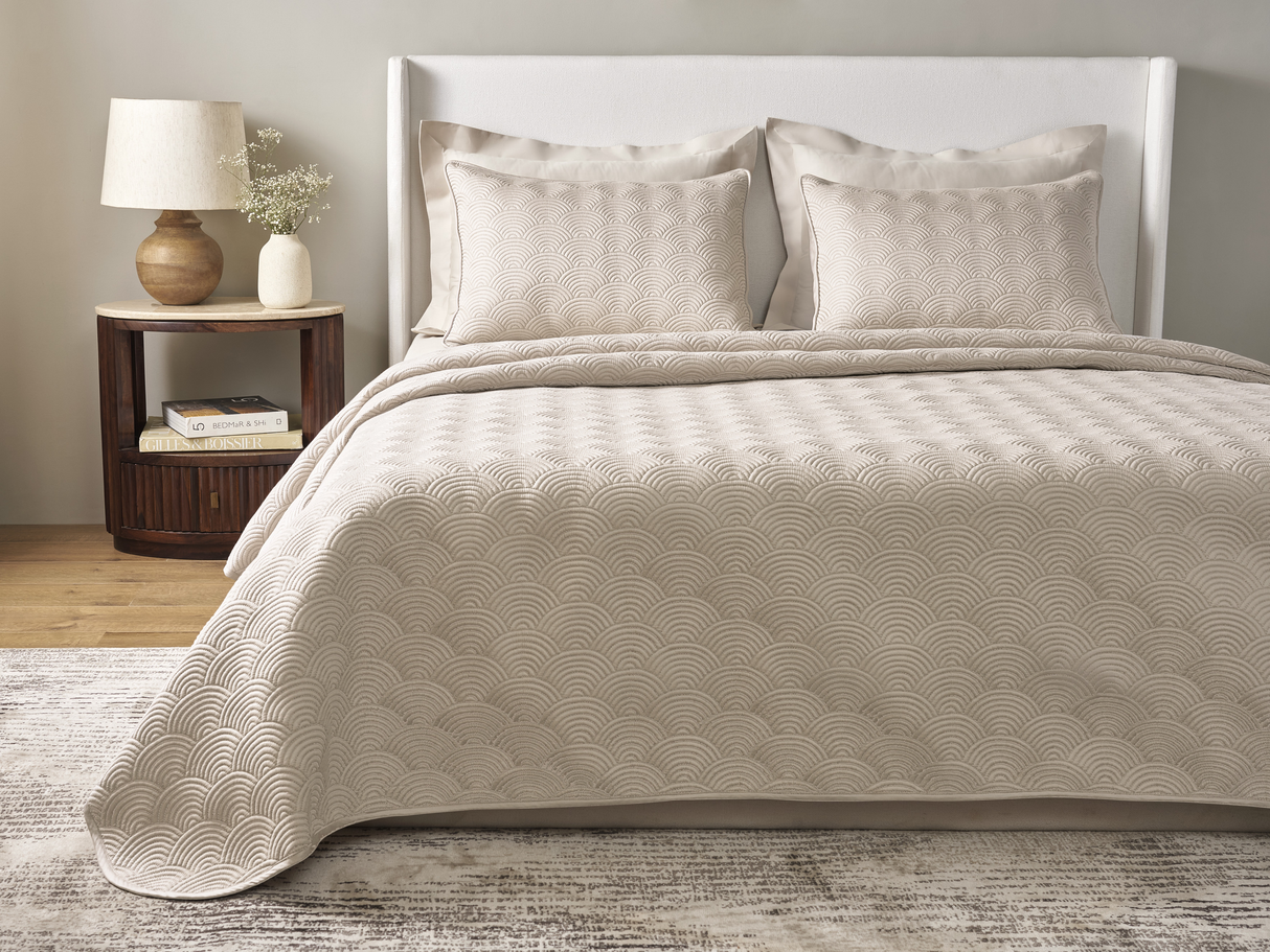 Ann Gish Pumice King Scallop Coverlet Set